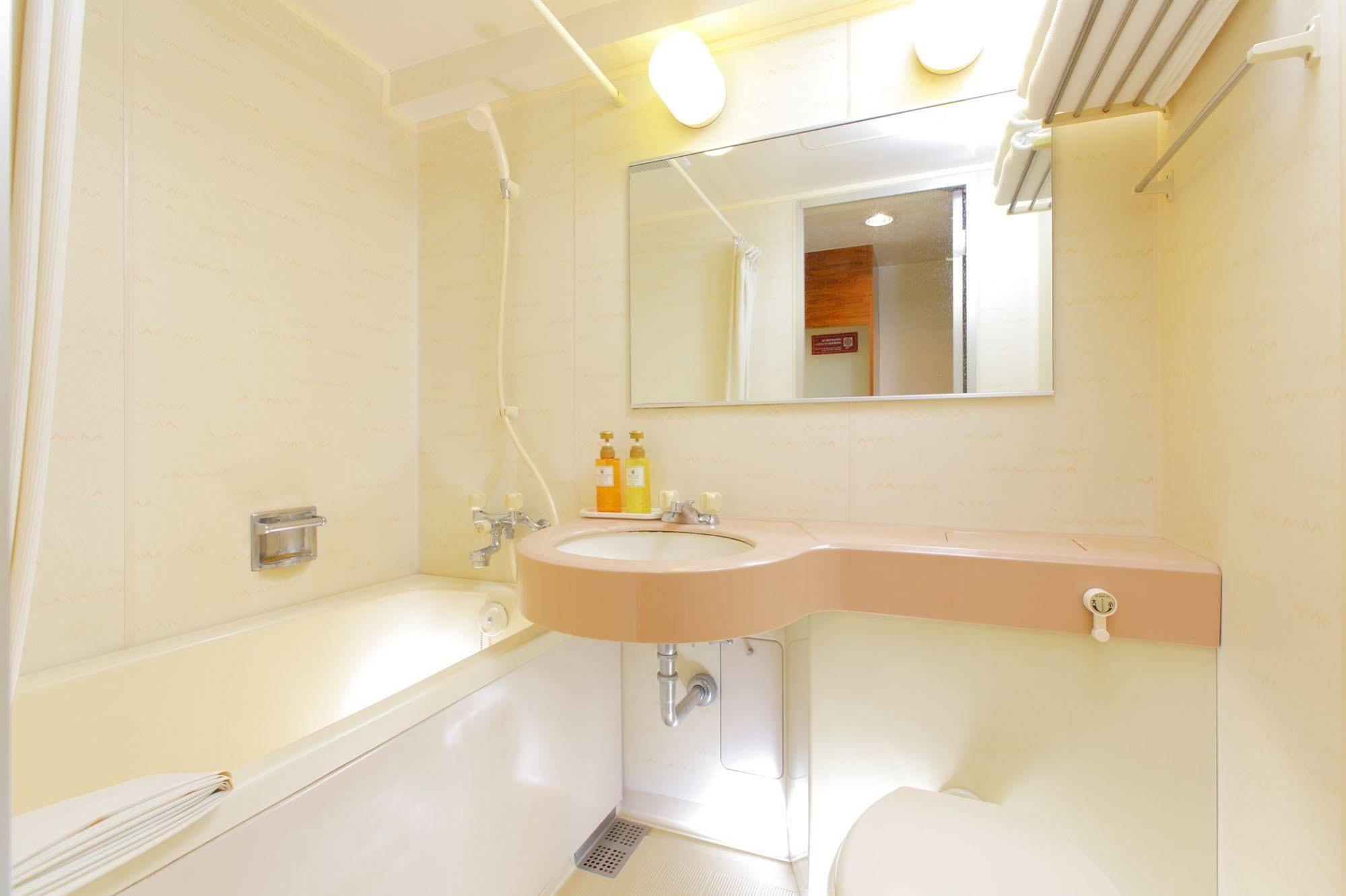 Hotel Mystays Iidabashi Tokyo Exterior photo